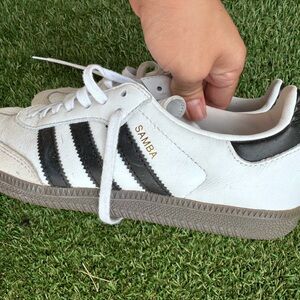 Adidas Sambas